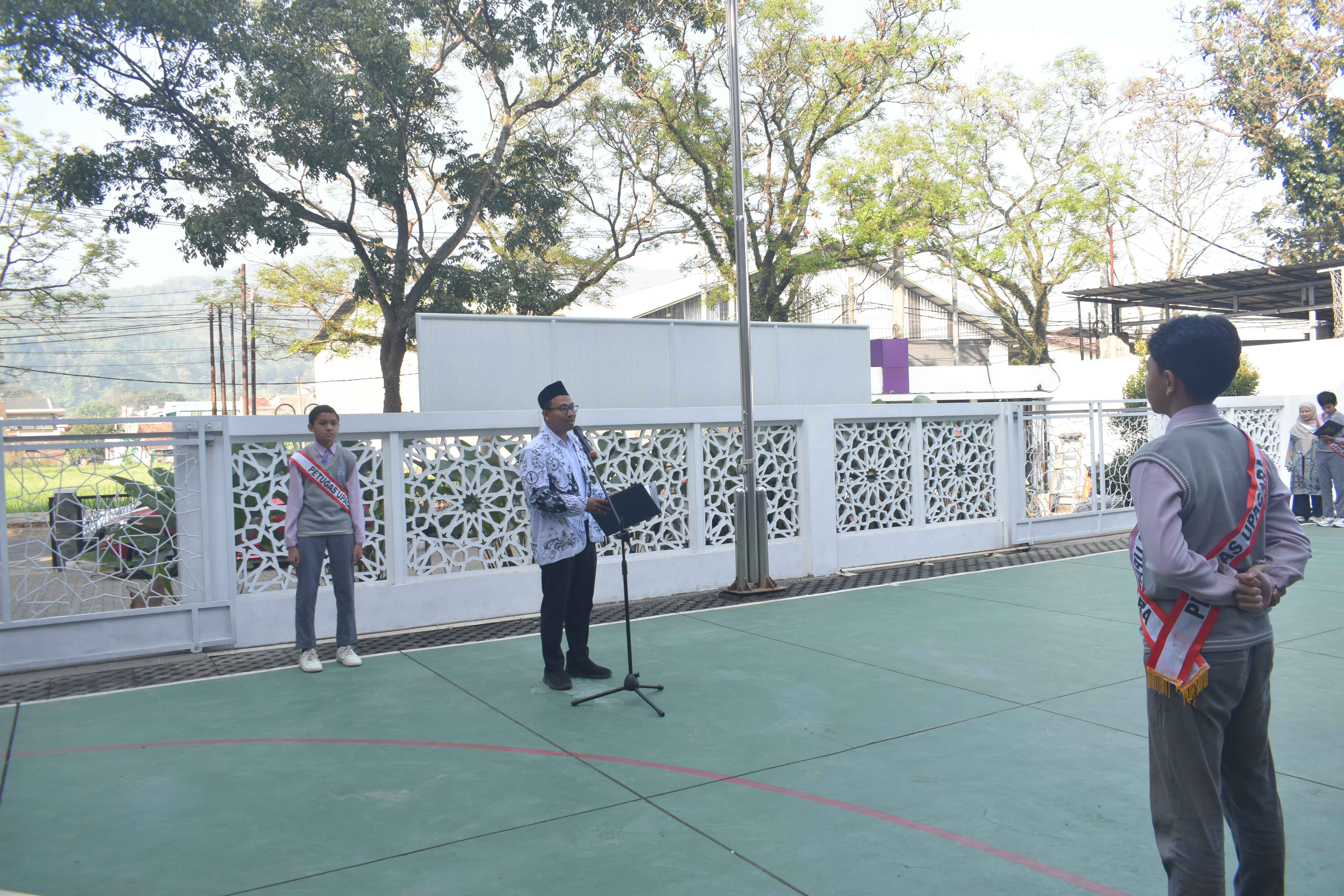 Pelaksanaan Upacara HUT ke-80 Republik Indonesia